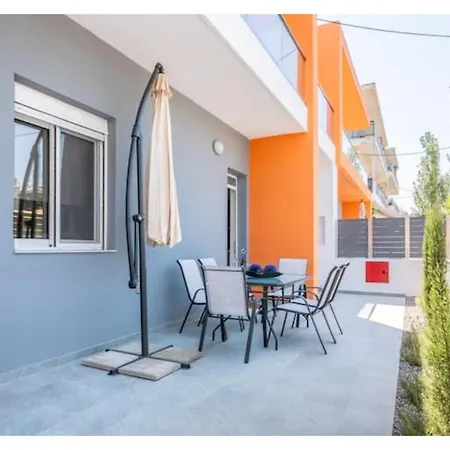 Evan Rhodes * Rhodes City