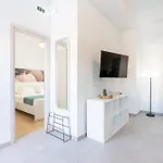 Apartment Evan Rhodes Rhodes City