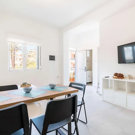 Appartamento Evan Rhodes