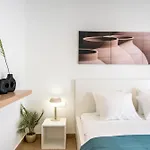 Apartamento Evan Rhodes