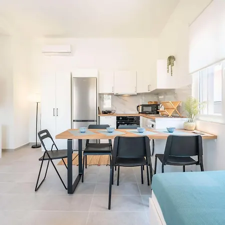 Evan Rhodes Apartamento Rhodes City